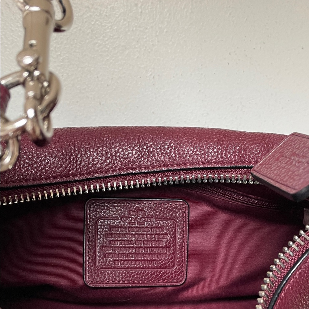 Coach Pebbled Leather Shoulder Bag in Burgundy Wine - Picture 6 of 7